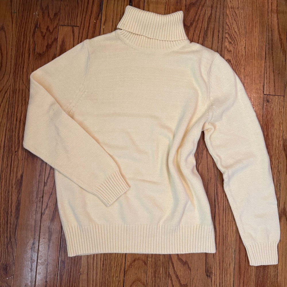 Butter Yellow Croft & Barrow Turtleneck Sweater - Picture 5 of 5